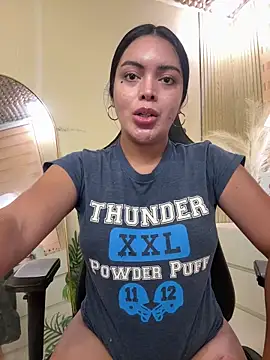 TS-SimplyTheBest live sex cam