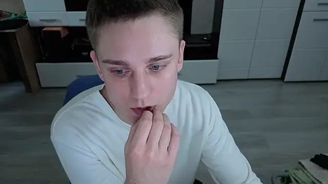 angryzan live sex cam