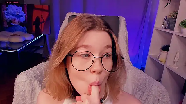 NicoletteTegeler's cam snapshot