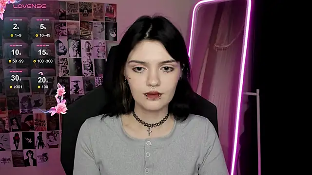 EmmaDarkk's cam snapshot