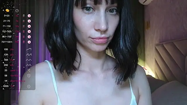 Alice_Wonders's cam snapshot