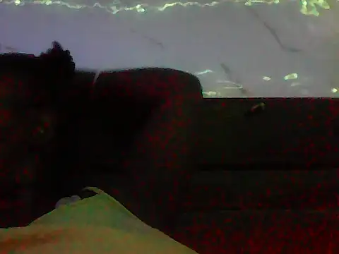 ShySexyBaddiexx's cam snapshot