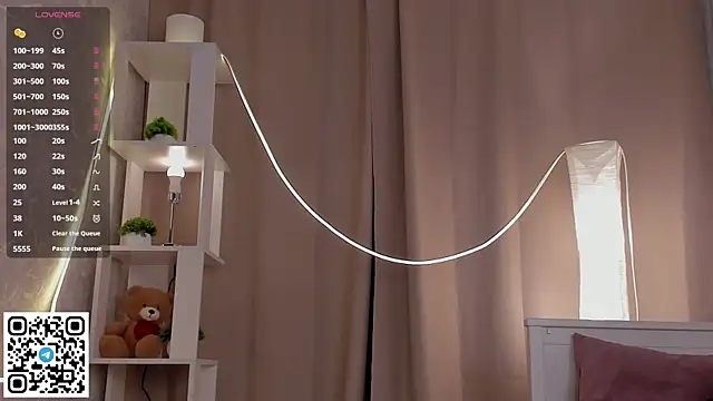 AlberthaEscue's cam snapshot