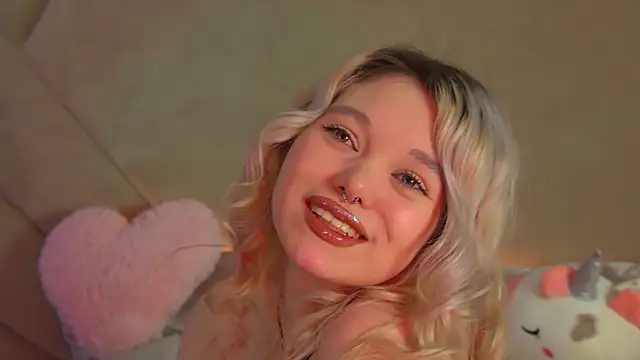 AnnaDelon's cam snapshot