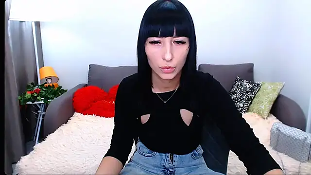 BURNING-BRUNETKA's cam snapshot