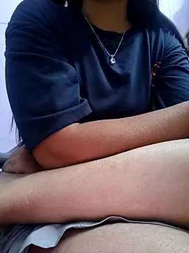 Harleen_kaurr's cam snapshot