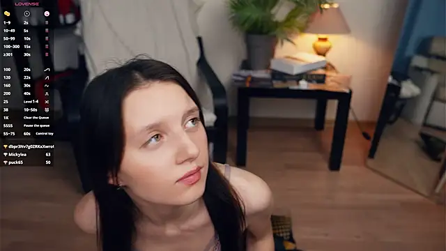 JanellHousen live sex cam