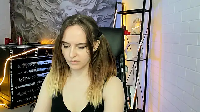 IreneBailey's cam snapshot