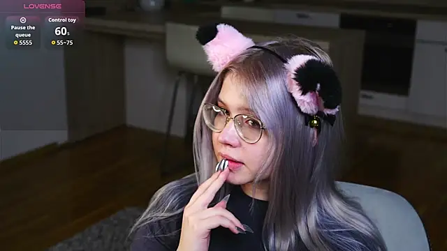 DonnetteShaban's cam snapshot