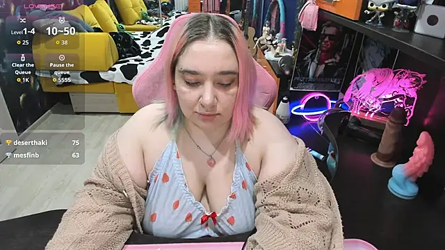 Softie_Sofy's cam snapshot