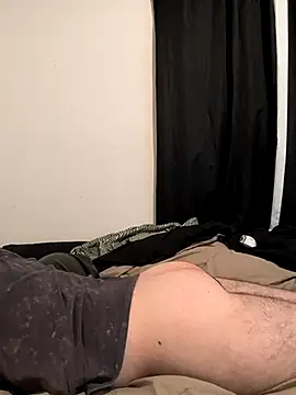 bear8t's cam snapshot