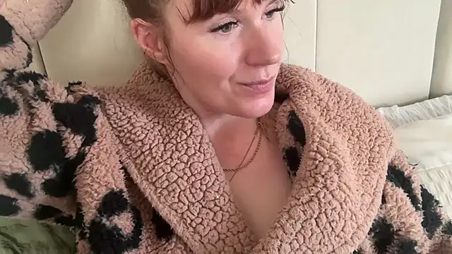 redheadrosie69's cam snapshot