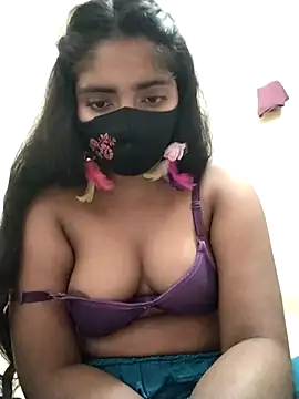 Lina-Rose's cam snapshot