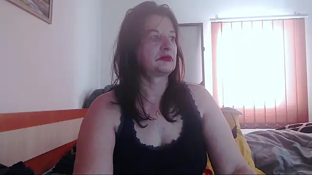 ExtasyMature's cam snapshot