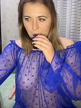 AliseShyness's cam snapshot