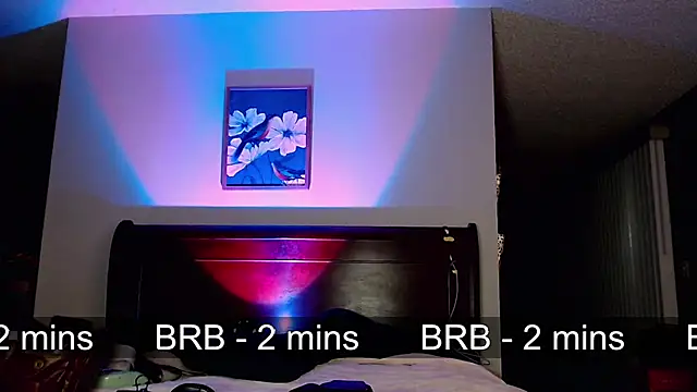 Snarfle82 live sex cam