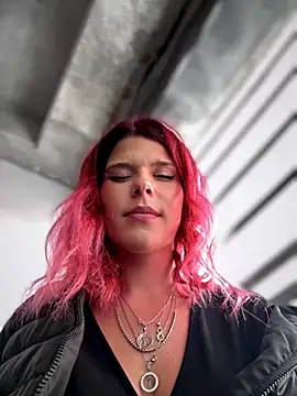 RiriRoseey's cam snapshot