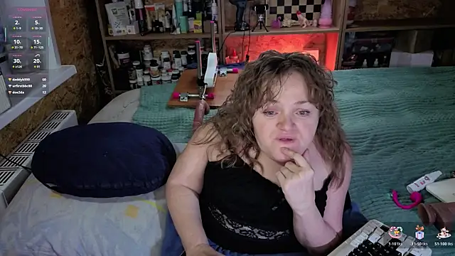 MiniNatalie's cam snapshot