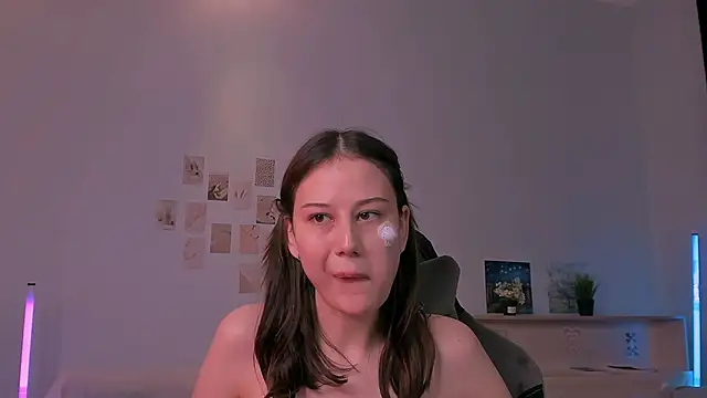 adelle046's cam snapshot