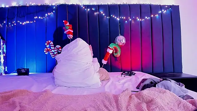 dominik_thompson777's cam snapshot