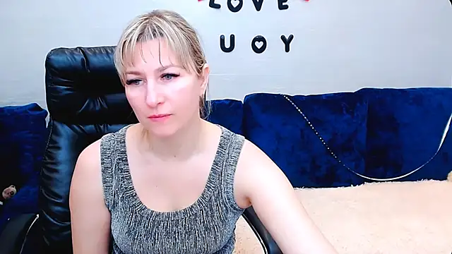 Incredible_Ariela's cam snapshot