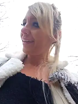 Sexy_Sparkling_'s cam snapshot