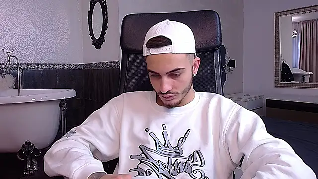 BrandonTate's cam snapshot