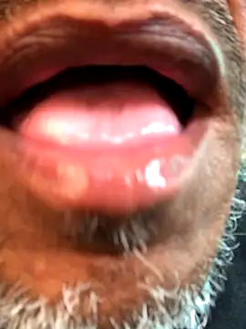 kvr27's cam snapshot