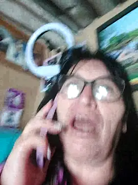 clarita_01's cam snapshot