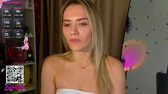 Hakuuna_Matata's cam snapshot