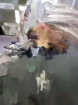 HotXMom live sex cam