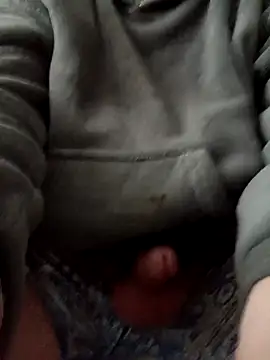 Paolo7619 live sex cam