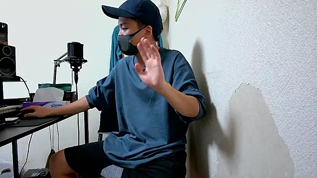 RYUTA_9911 live sex cam