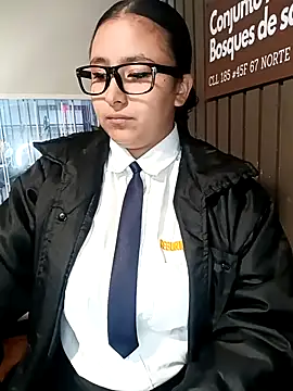 Cute_Penelope live sex cam