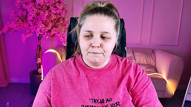 SladaDell's cam snapshot