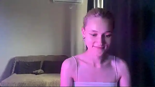 TwinedPeril's cam snapshot