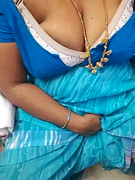 Tamil_Ammani's cam snapshot