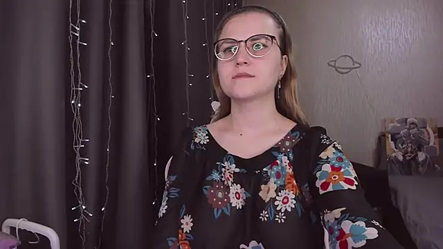 MissBrightShine's cam snapshot