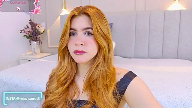 april_rousse's cam snapshot