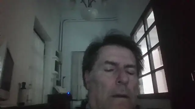 sayeaprayer65's cam snapshot