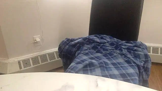 edger4lif3's cam snapshot