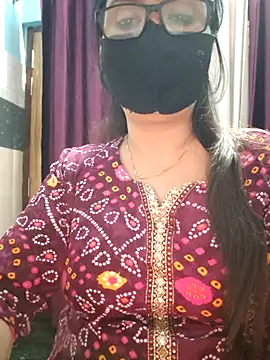 Aishwaryaa_69 live sex cam