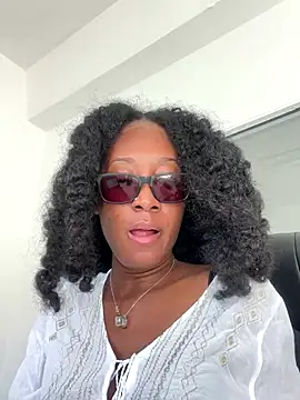 CrystalMai_'s cam snapshot