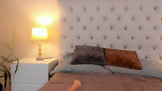 Scarlett_Bunny_'s cam snapshot