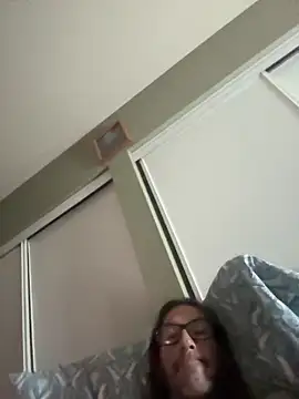 SmokeyKnight's cam snapshot