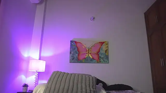 gala_monroe's cam snapshot