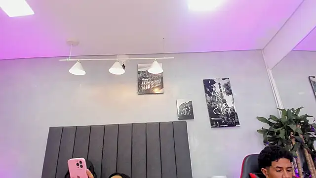 violet_and_myers live sex cam