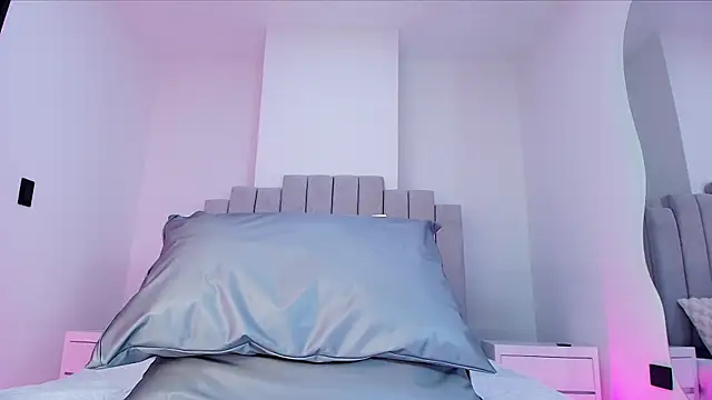 emma_trix's cam snapshot