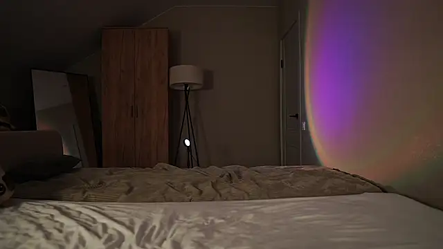 VikkiLustfull's cam snapshot