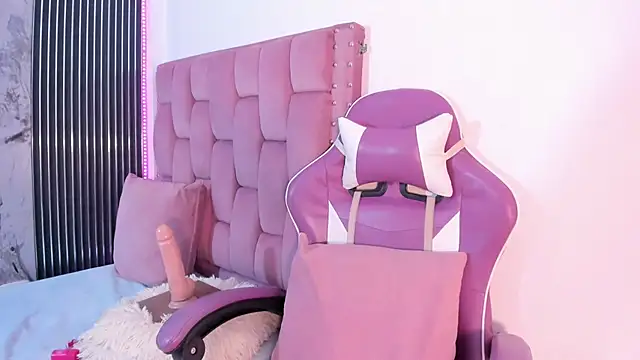 elena_wolff's cam snapshot